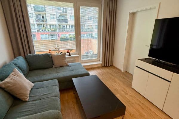 Pronájem bytu 2+kk 47 m², Zakšínská, Praha Pronájem bytu 2+kk 47 m², Zakšínská, Praha