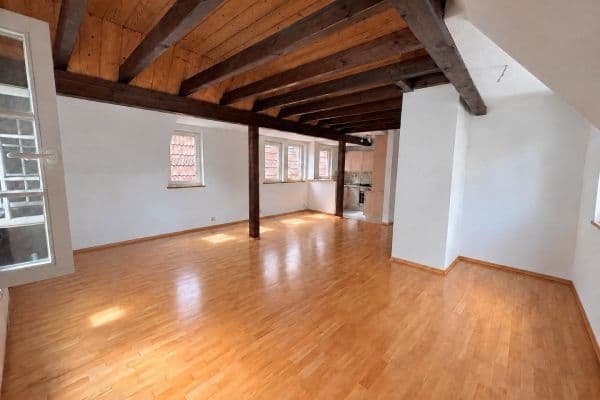Pronájem bytu 3+1 73 m², Obere Holdergasse 4, Marbach am Neckar Pronájem bytu 3+1 73 m², Obere Holdergasse 4, Marbach am Neckar