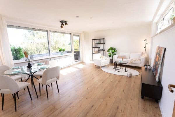 Prodej bytu 3+1 89 m², Von-Escherte-Straße 8, Hannover, Dolní Sasko Prodej bytu 3+1 89 m², Von-Escherte-Straße 8, Hannover, Dolní Sasko