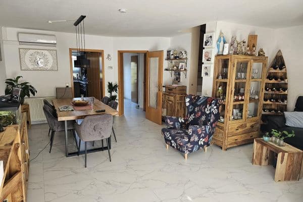 Prodej domu 130 m², pozemek 249 m², Schallstadt Prodej domu 130 m², pozemek 249 m², Schallstadt