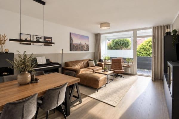 Prodej bytu 3+1 80 m², Max-Halbe-Str.20, Düsseldorf, Severní Porýní-Vestfálsko Prodej bytu 3+1 80 m², Max-Halbe-Str.20, Düsseldorf, Severní Porýní-Vestfálsko