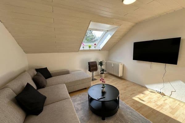 Pronájem bytu 4+1 69 m², Augsburg, Bavorsko Pronájem bytu 4+1 69 m², Augsburg, Bavorsko
