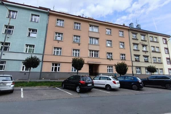 Prodej bytu 3+kk 93 m², Horova, Hradec Králové Prodej bytu 3+kk 93 m², Horova, Hradec Králové
