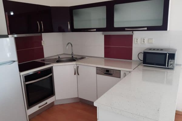 Pronájem bytu 2+kk 56 m², Mattioliho, Praha Pronájem bytu 2+kk 56 m², Mattioliho, Praha