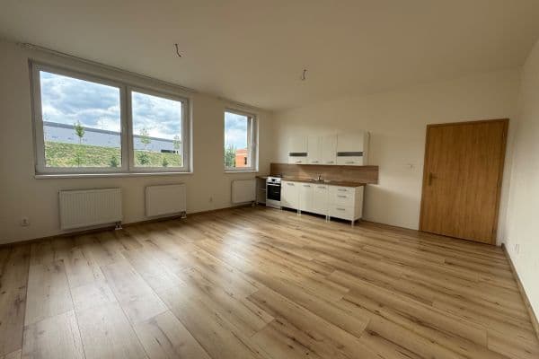Pronájem bytu 3+kk 73 m², SO POÚ Hrádek nad Nisou Pronájem bytu 3+kk 73 m², SO POÚ Hrádek nad Nisou