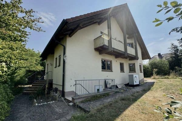 Prodej domu 180 m², pozemek 978 m², Zapfendorf Prodej domu 180 m², pozemek 978 m², Zapfendorf