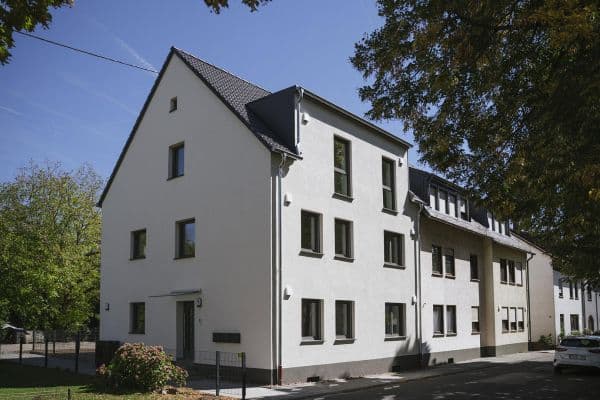 Prodej bytu 3+1 64 m², Trier, Porýní-Falc Prodej bytu 3+1 64 m², Trier, Porýní-Falc