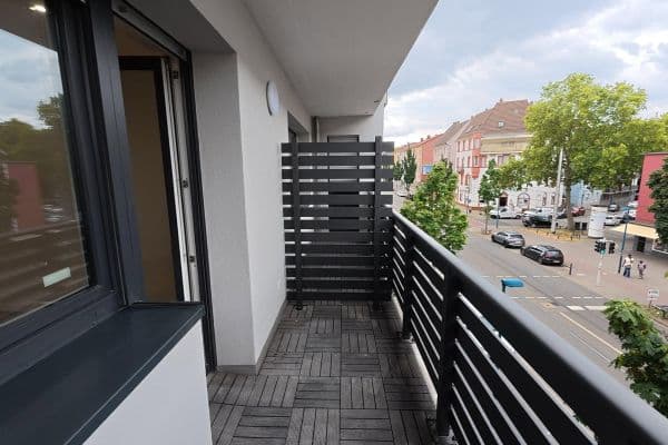 Pronájem bytu 2+1 71 m², Schifferstader Str. 27, Mannheim, Bádensko-Württembersko Pronájem bytu 2+1 71 m², Schifferstader Str. 27, Mannheim, Bádensko-Württembersko