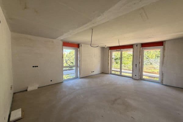 Pronájem bytu 3+1 93 m², Porta Westfalica, Severní Porýní-Vestfálsko Pronájem bytu 3+1 93 m², Porta Westfalica, Severní Porýní-Vestfálsko