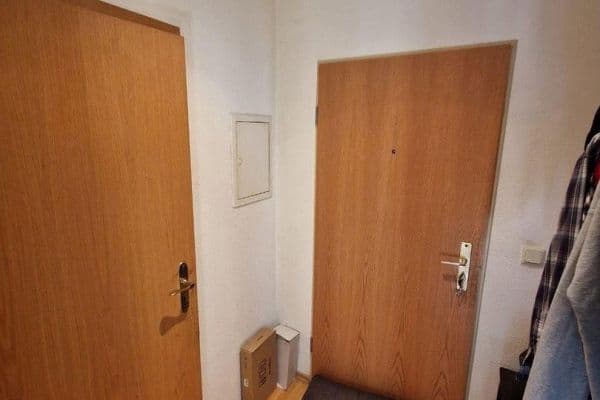 Pronájem bytu 1+1 29 m², Lessingstraße 15, Halle (Saale), Sasko-Anhaltsko Pronájem bytu 1+1 29 m², Lessingstraße 15, Halle (Saale), Sasko-Anhaltsko