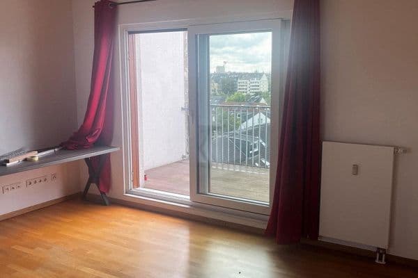 Pronájem bytu 2+1 61 m², Köln, Severní Porýní-Vestfálsko Pronájem bytu 2+1 61 m², Köln, Severní Porýní-Vestfálsko