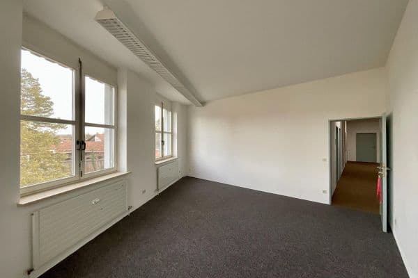 Pronájem kanceláře 510 m², Blumenstrasse 17, Geretsried, Bavorsko Pronájem kanceláře 510 m², Blumenstrasse 17, Geretsried, Bavorsko