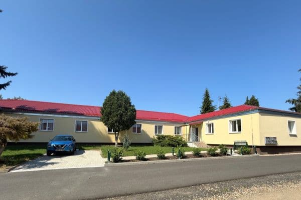 Pronájem bytu 2+kk 40 m², Mládežnická, Mšené-lázně Pronájem bytu 2+kk 40 m², Mládežnická, Mšené-lázně