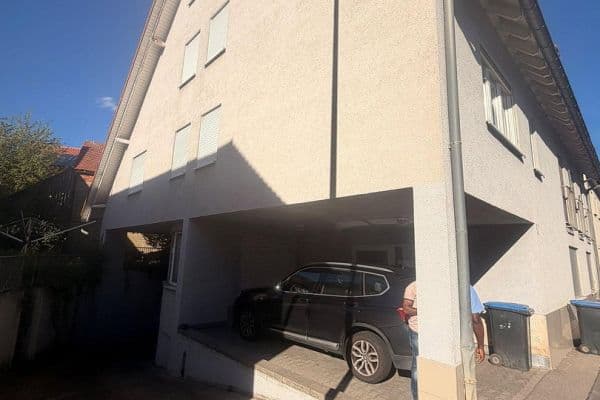 Prodej bytu 4+1 80 m², Leonberg Prodej bytu 4+1 80 m², Leonberg