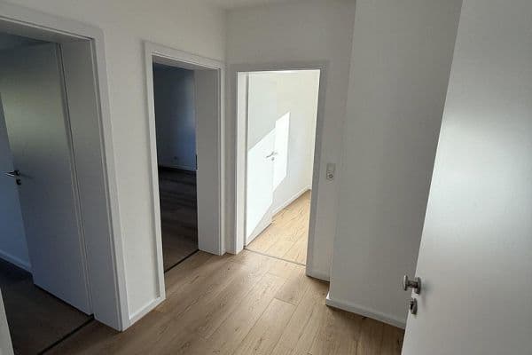 Pronájem bytu 2+1 60 m², Bendorf Pronájem bytu 2+1 60 m², Bendorf