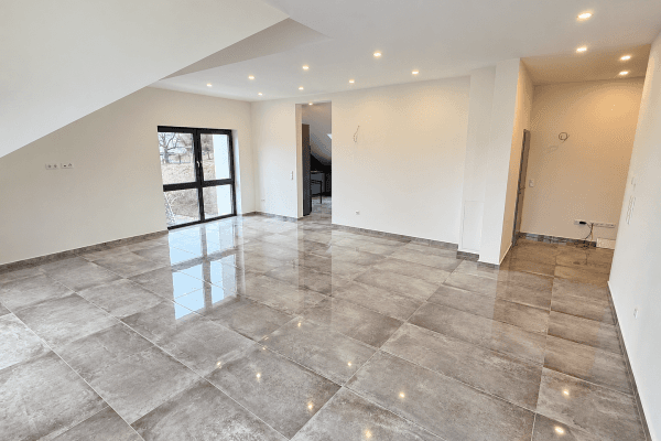Prodej bytu 4+1 141 m², Wiesloch Prodej bytu 4+1 141 m², Wiesloch