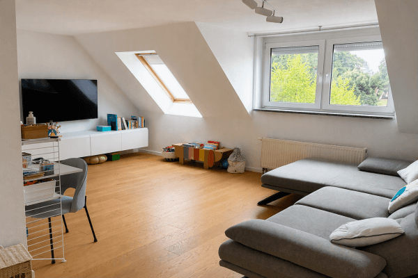 Prodej bytu 4+kk 111 m², Gültsteinerstr. 16, Herrenberg Prodej bytu 4+kk 111 m², Gültsteinerstr. 16, Herrenberg
