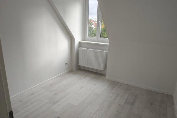 Pronájem bytu 3+1 66 m², Schießstättstr. x, München, Bavorsko Pronájem bytu 3+1 66 m², Schießstättstr. x, München, Bavorsko