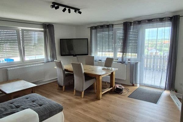 Pronájem bytu 4+1 100 m², Schönebürg Pronájem bytu 4+1 100 m², Schönebürg