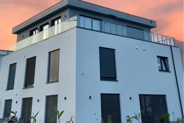 Prodej domu 378 m², pozemek 770 m², Butzbach Prodej domu 378 m², pozemek 770 m², Butzbach