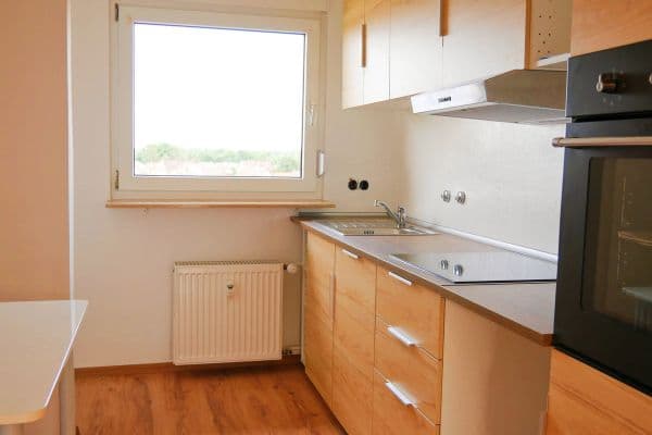 Pronájem bytu 3+1 72 m², Dresdener Straße 4, Bad Dürkheim Pronájem bytu 3+1 72 m², Dresdener Straße 4, Bad Dürkheim