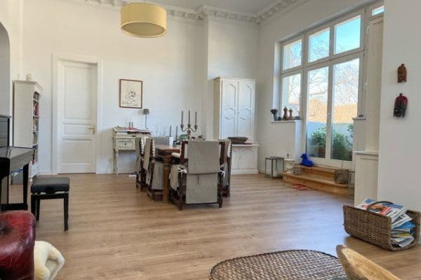 Pronájem bytu 5+1 181 m², Caspar-Theyß-Straße 9, Berlin, Berlín Pronájem bytu 5+1 181 m², Caspar-Theyß-Straße 9, Berlin, Berlín