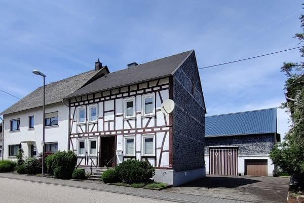 Prodej domu 280 m², pozemek 4.650 m², Peterswald-Löffelscheid Prodej domu 280 m², pozemek 4.650 m², Peterswald-Löffelscheid