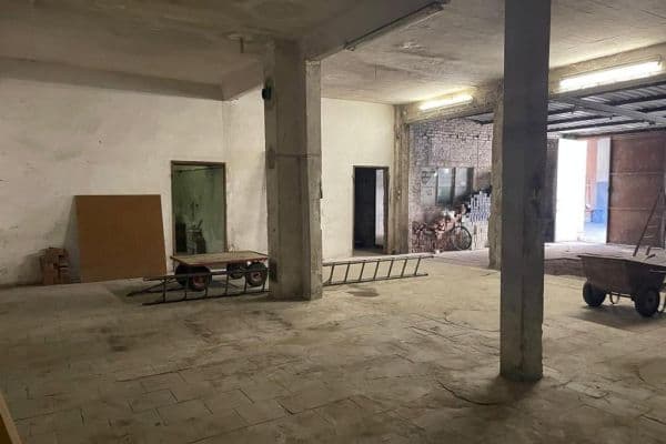 Pronájem nebytového prostoru 340 m², Veilchenstraße 24, Duisburg Pronájem nebytového prostoru 340 m², Veilchenstraße 24, Duisburg