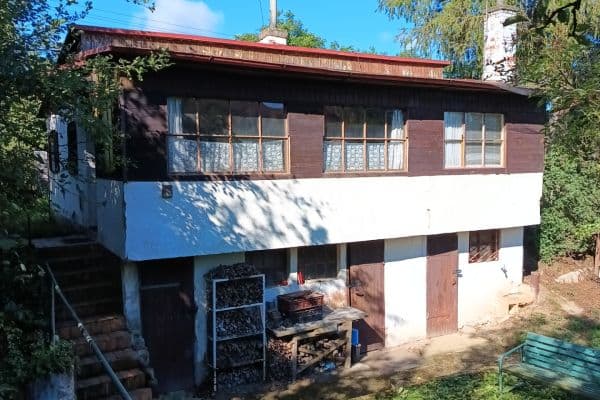 Prodej chaty, chalupy 60 m², pozemek 504 m², Lesní, Beroun Prodej chaty, chalupy 60 m², pozemek 504 m², Lesní, Beroun
