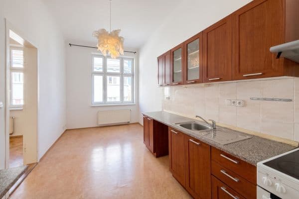 Prodej bytu 1+1 42 m², Primátorská, Praha Prodej bytu 1+1 42 m², Primátorská, Praha