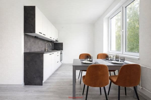 Pronájem bytu 2+1 48 m², Závodní, Karviná-Nové Město Pronájem bytu 2+1 48 m², Závodní, Karviná-Nové Město