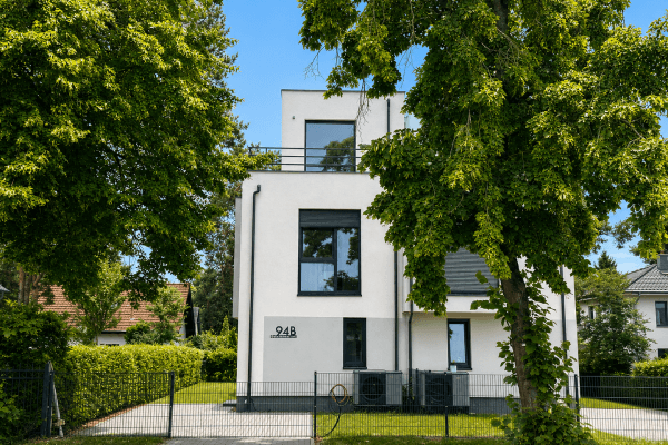Prodej domu 122 m², pozemek 197 m², Odernheimer Straße 94 B, Berlin, Berlín Prodej domu 122 m², pozemek 197 m², Odernheimer Straße 94 B, Berlin, Berlín