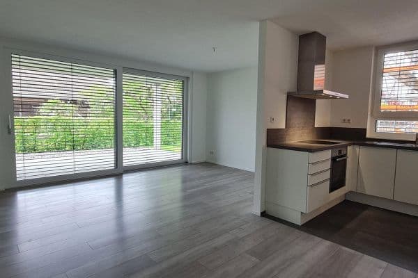 Pronájem bytu 3+kk 87 m², Am Bahndamm 3, Bad Säckingen, Bádensko-Württembersko Pronájem bytu 3+kk 87 m², Am Bahndamm 3, Bad Säckingen, Bádensko-Württembersko