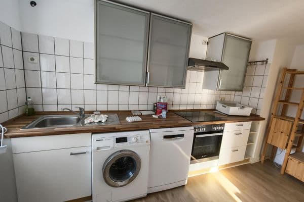 Pronájem bytu 3+1 71 m², Almastr. 11, Essen Pronájem bytu 3+1 71 m², Almastr. 11, Essen