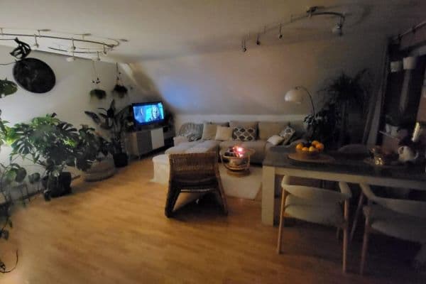 Pronájem bytu 2+1 74 m², Alt-Sossenheim 47a, Frankfurt, Hessen Pronájem bytu 2+1 74 m², Alt-Sossenheim 47a, Frankfurt, Hessen