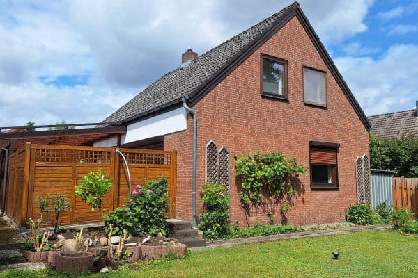 Prodej domu 100 m², pozemek 600 m², Lüneburg Prodej domu 100 m², pozemek 600 m², Lüneburg