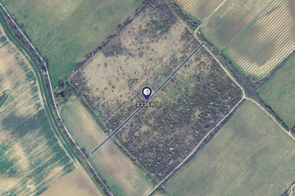 Prodej pozemku 2.236 m², Klobouky u Brna Prodej pozemku 2.236 m², Klobouky u Brna