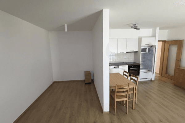 Prodej bytu 1+kk 46 m², U Hrubých, Jesenice (okres Praha-Západ) Prodej bytu 1+kk 46 m², U Hrubých, Jesenice (okres Praha-Západ)