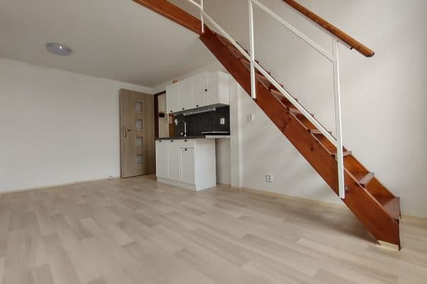 Pronájem bytu 1+kk 35 m², Masarykova, Litoměřice Pronájem bytu 1+kk 35 m², Masarykova, Litoměřice