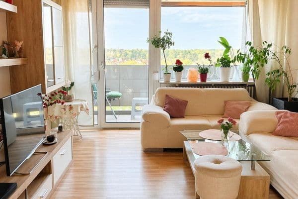 Prodej bytu 3+1 74 m², Karwendelstraße 2, Nürnberg Prodej bytu 3+1 74 m², Karwendelstraße 2, Nürnberg