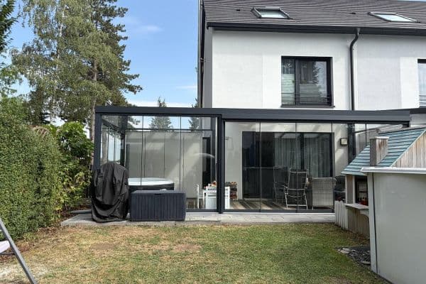 Prodej domu 145 m², pozemek 315 m², Zur Hammerschmiede 14a, Bellenberg Prodej domu 145 m², pozemek 315 m², Zur Hammerschmiede 14a, Bellenberg