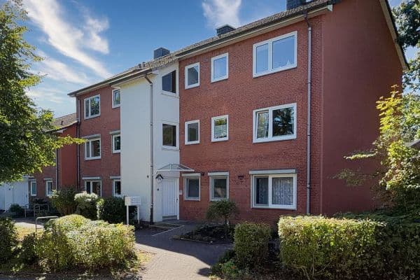 Prodej bytu 3+1 66 m², Steindamm 74, Norderstedt Prodej bytu 3+1 66 m², Steindamm 74, Norderstedt