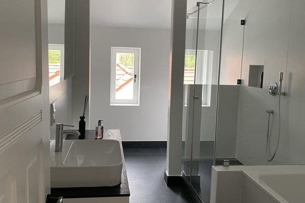 Prodej bytu 5+1 147 m², Berlin, Berlín Prodej bytu 5+1 147 m², Berlin, Berlín