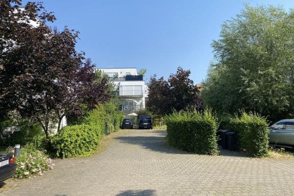 Pronájem bytu 3+1 85 m², Köln Pronájem bytu 3+1 85 m², Köln
