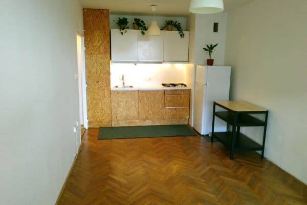 Pronájem bytu 2+kk 45 m², Gutova, Praha Pronájem bytu 2+kk 45 m², Gutova, Praha