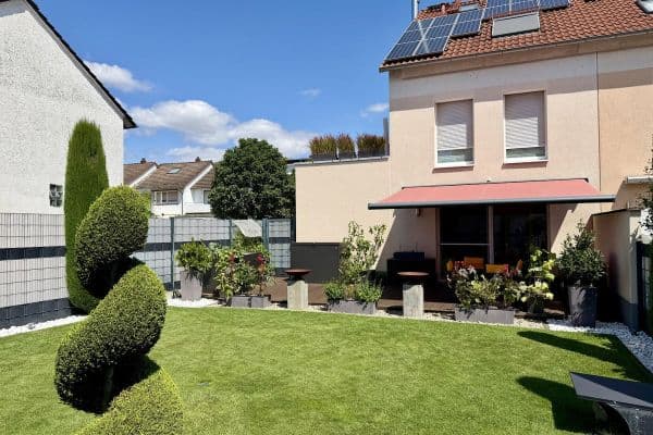 Prodej domu 152 m², pozemek 208 m², Kriftel Prodej domu 152 m², pozemek 208 m², Kriftel