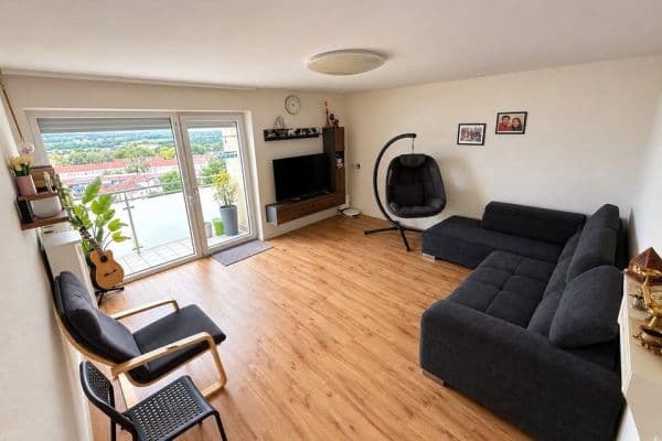 Pronájem bytu 3+1 82 m², Soldnerstraße 31, Fürth Pronájem bytu 3+1 82 m², Soldnerstraße 31, Fürth
