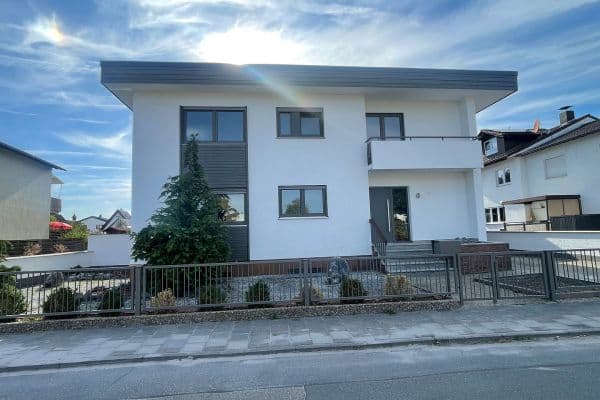 Prodej domu 215 m², pozemek 680 m², Biblis Prodej domu 215 m², pozemek 680 m², Biblis