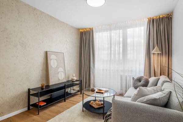Prodej bytu 2+kk 44 m², Brandlova, Praha Prodej bytu 2+kk 44 m², Brandlova, Praha