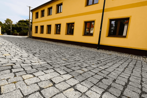 Pronájem bytu 2+kk 60 m², Palackého, Neratovice Pronájem bytu 2+kk 60 m², Palackého, Neratovice